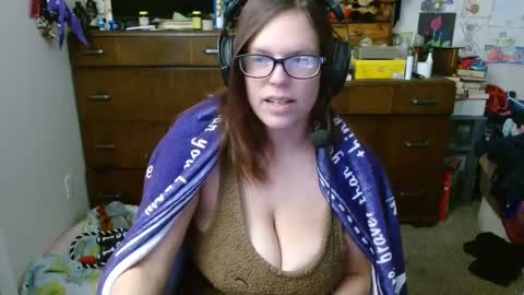 Mr and Mrs Dragon online show from January 23, 2025, 5:42 pm