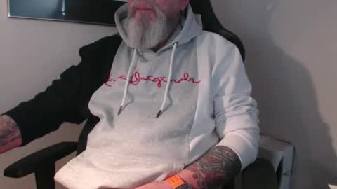 Snapshot of mr_boombastic2021 chatting on April 4, 2026, 8:45 am mr_boombastic2021 online show from April 4, 2026, 8:45 am