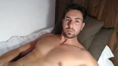 Snapshot of mr_canarias chatting on April 5, 2026, 4:48 pm Mr Canarias online show from April 5, 2026, 4:48 pm
