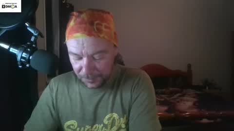 Snapshot of mr_i_ chatting on October 20, 2025, 6:41 pm mr_i_ online show from October 20, 2025, 6:41 pm