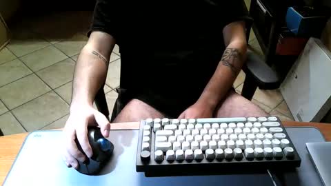 Snapshot of mr_kaa chatting on February 2, 2025, 8:19 pm mr_kaa online show from February 2, 2025, 8:19 pm