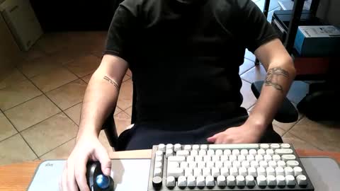 Snapshot of mr_kaa chatting on February 16, 2025, 1:38 pm mr_kaa online show from February 16, 2025, 1:38 pm