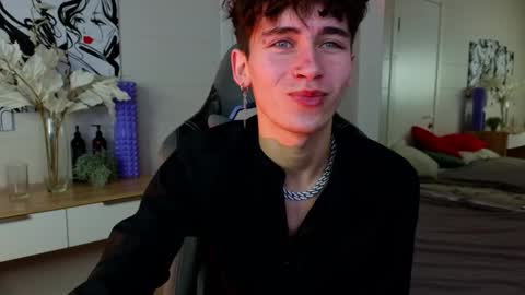 Kris online show from February 9, 2025, 7:52 pm