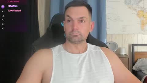 Snapshot of mr_mac69 chatting on January 29, 2025, 1:16 am Cam online show from January 29, 2025, 1:16 am