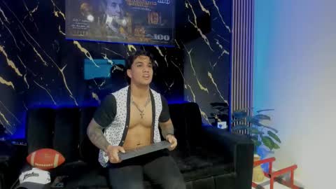 Snapshot of mr_maximo chatting on February 13, 2026, 3:46 am mr_maximo online show from February 13, 2026, 3:46 am