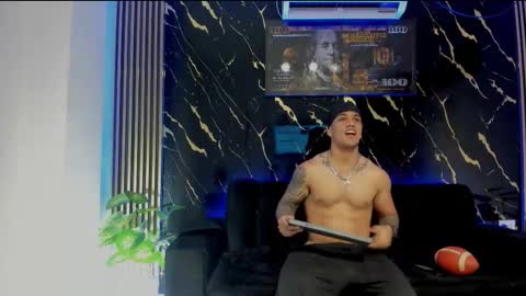 Snapshot of mr_maximo chatting on February 26, 2026, 4:22 am mr_maximo online show from February 26, 2026, 4:22 am