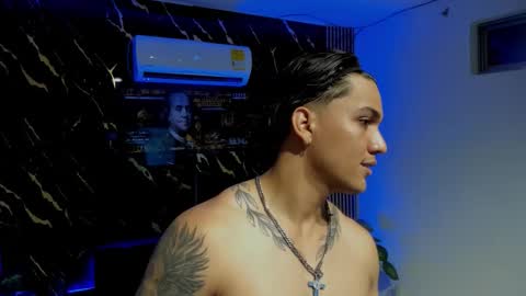 mr_maximo online show from March 19, 2026, 4:38 am