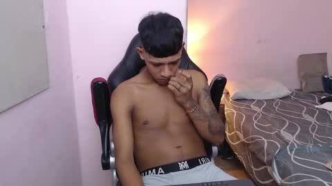 Snapshot of mr_stiven_ chatting on January 11, 2025, 2:30 am mr_stiven_ online show from January 11, 2025, 2:30 am