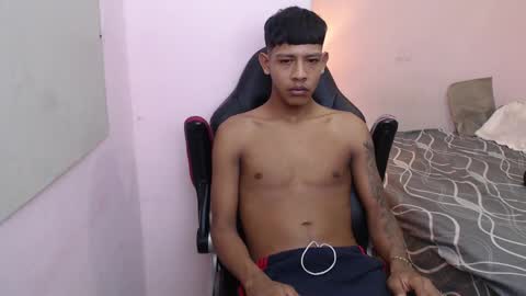 Snapshot of mr_stiven_ chatting on January 14, 2025, 5:51 am mr_stiven_ online show from January 14, 2025, 5:51 am