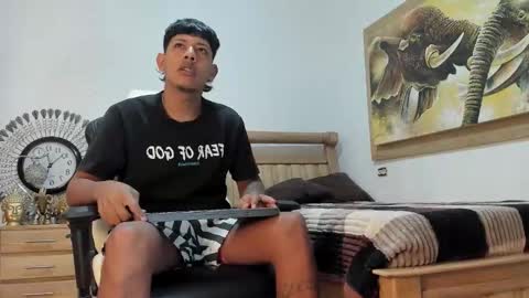 Snapshot of mr_stiven_ chatting on March 25, 2026, 3:12 am mr_stiven_ online show from March 25, 2026, 3:12 am