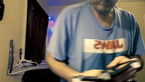mrbiggintx online show from April 13, 2026, 8:31 am