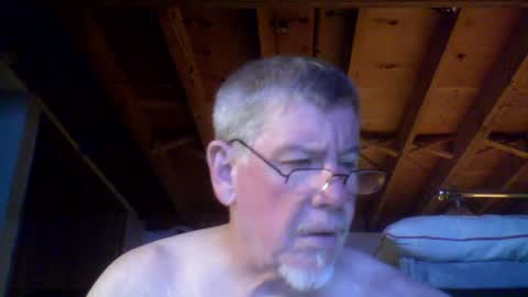 Snapshot of mrblade666 chatting on July 15, 2026, 10:26 pm mrblade666 online show from July 15, 2026, 10:26 pm