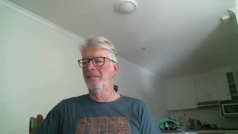 Snapshot of mrcreek1531 chatting on April 30, 2026, 10:36 pm mrcreek1531 online show from April 30, 2026, 10:36 pm
