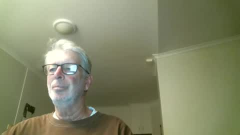 Snapshot of mrcreek1531 chatting on May 28, 2026, 7:16 am mrcreek1531 online show from May 28, 2026, 7:16 am