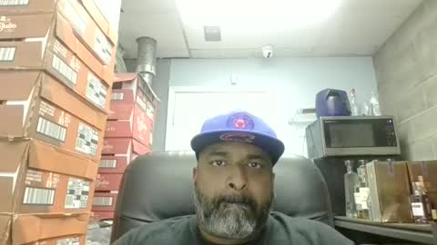 mrdelite1234 online show from April 27, 2026, 7:34 pm