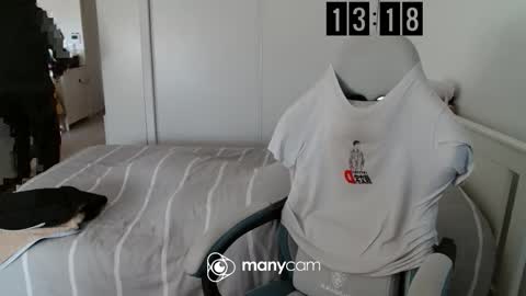 mrdr0o0o online show from November 20, 2025, 12:16 pm