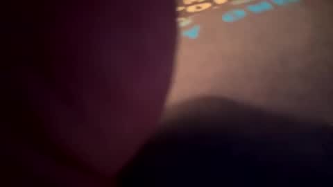 mreric_210 online show from September 19, 2025, 10:21 pm