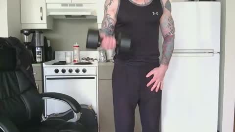 IwantU2WatchME online show from April 5, 2026, 1:58 am