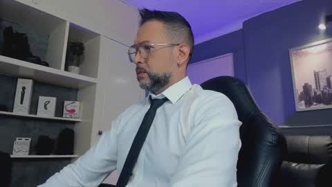 MrFrank. online show from September 15, 2025, 1:22 pm