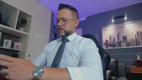 MrFrank. online show from October 3, 2025, 1:08 pm