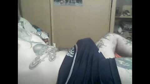 Snapshot of mrfumao chatting on April 25, 2026, 7:11 am mrfumao online show from April 25, 2026, 7:11 am