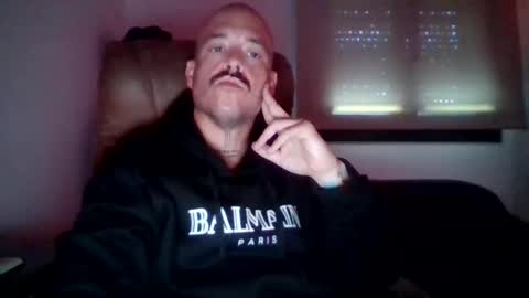 Snapshot of mrhames2020 chatting on April 27, 2026, 7:39 am mrhames2020 online show from April 27, 2026, 7:39 am