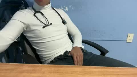 MrHeart online show from April 9, 2026, 5:29 am