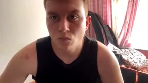 Snapshot of mrheat_ chatting on October 5, 2025, 9:51 am Max online show from October 5, 2025, 9:51 am