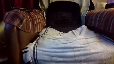 mrhollar online show from December 31, 2024, 12:36 pm