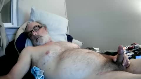 Snapshot of mrjames59 chatting on January 20, 2025, 6:10 am mrjames59 online show from January 20, 2025, 6:10 am