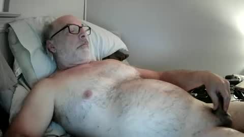 Snapshot of mrjames59 chatting on February 22, 2025, 10:40 am mrjames59 online show from February 22, 2025, 10:40 am