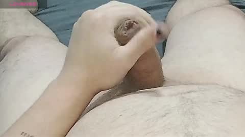 mrjamesbrazilianhotshybear94 online show from April 13, 2026, 1:55 am