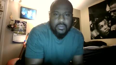mrknowpussy online show from May 5, 2026, 9:39 am
