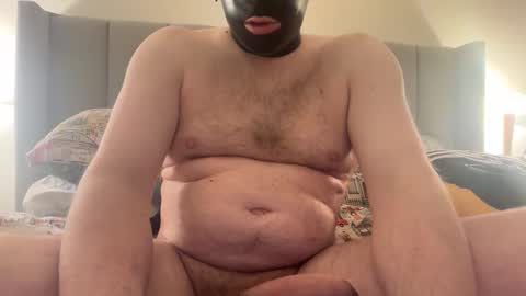 MrLatexLover online show from December 17, 2025, 4:46 pm