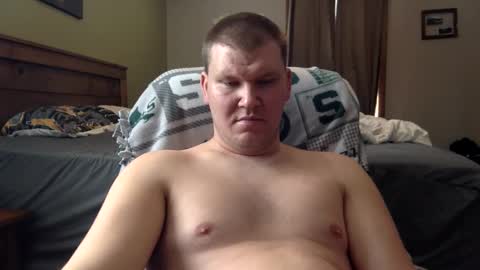 mrlongm8 online show from February 6, 2025, 6:35 pm