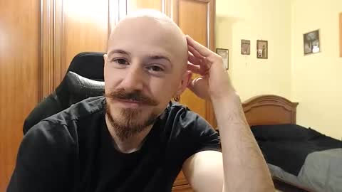 Snapshot of mrman0223 chatting on January 13, 2026, 4:56 pm Antony online show from January 13, 2026, 4:56 pm