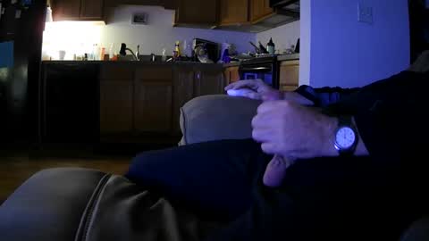 Snapshot of mrmonte88 chatting on November 18, 2025, 8:52 am mrmonte88 online show from November 18, 2025, 8:52 am