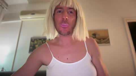 TaleOfLaura online show from February 17, 2026, 10:05 pm