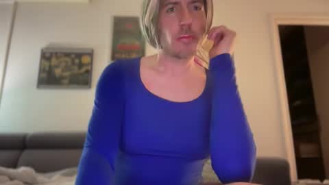 TaleOfLaura online show from March 1, 2026, 10:01 pm