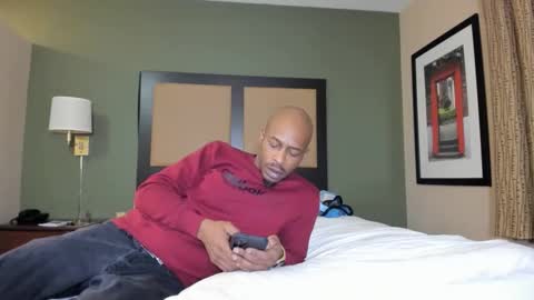 mromg007 online show from December 16, 2025, 3:55 am