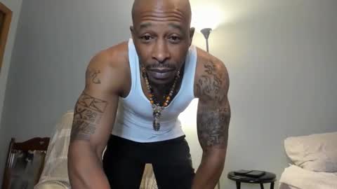 Snapshot of mromg007 chatting on April 23, 2026, 12:29 pm mromg007 online show from April 23, 2026, 12:29 pm