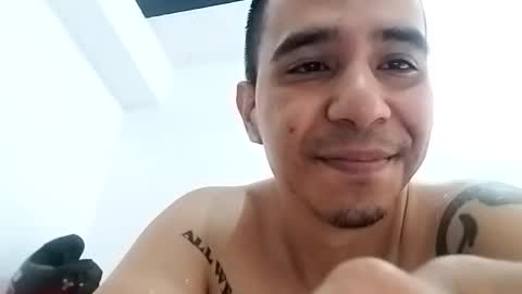 Snapshot of mrpassion3 chatting on February 7, 2026, 3:27 pm mrpassion3 online show from February 7, 2026, 3:27 pm