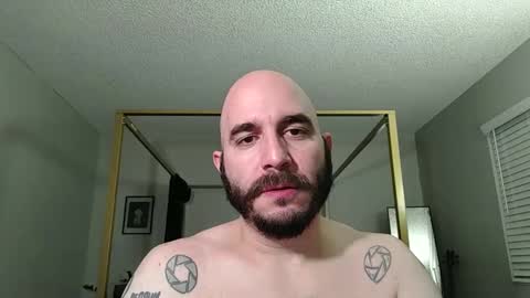 Snapshot of mrricomustachio chatting on December 18, 2024, 3:04 am Rico online show from December 18, 2024, 3:04 am