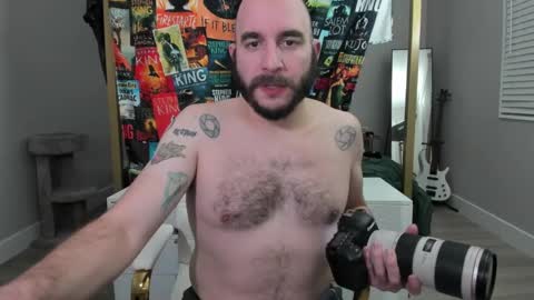 Snapshot of mrricomustachio chatting on December 28, 2024, 5:55 am Rico online show from December 28, 2024, 5:55 am