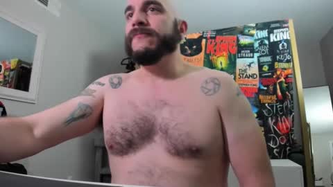 Snapshot of mrricomustachio chatting on January 7, 2025, 5:22 am Rico online show from January 7, 2025, 5:22 am