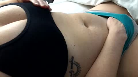 Snapshot of mrrogue chatting on January 29, 2025, 3:44 am mrrogue online show from January 29, 2025, 3:44 am