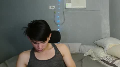 Snapshot of mrshawn95 chatting on October 18, 2025, 3:57 pm shawn online show from October 18, 2025, 3:57 pm