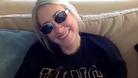 MrsPrissXO online show from April 30, 2026, 9:41 pm