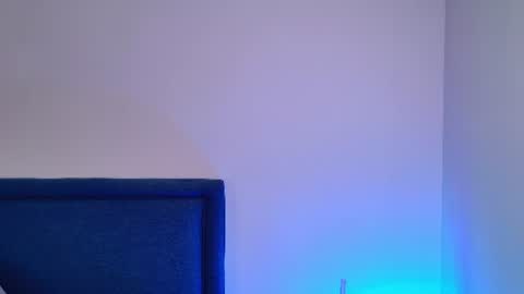 Snapshot of mrsprude chatting on June 14, 2026, 5:53 am Molly online show from June 14, 2026, 5:53 am