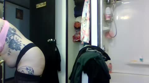 Mrstxoxo4594 online show from November 9, 2025, 3:54 pm